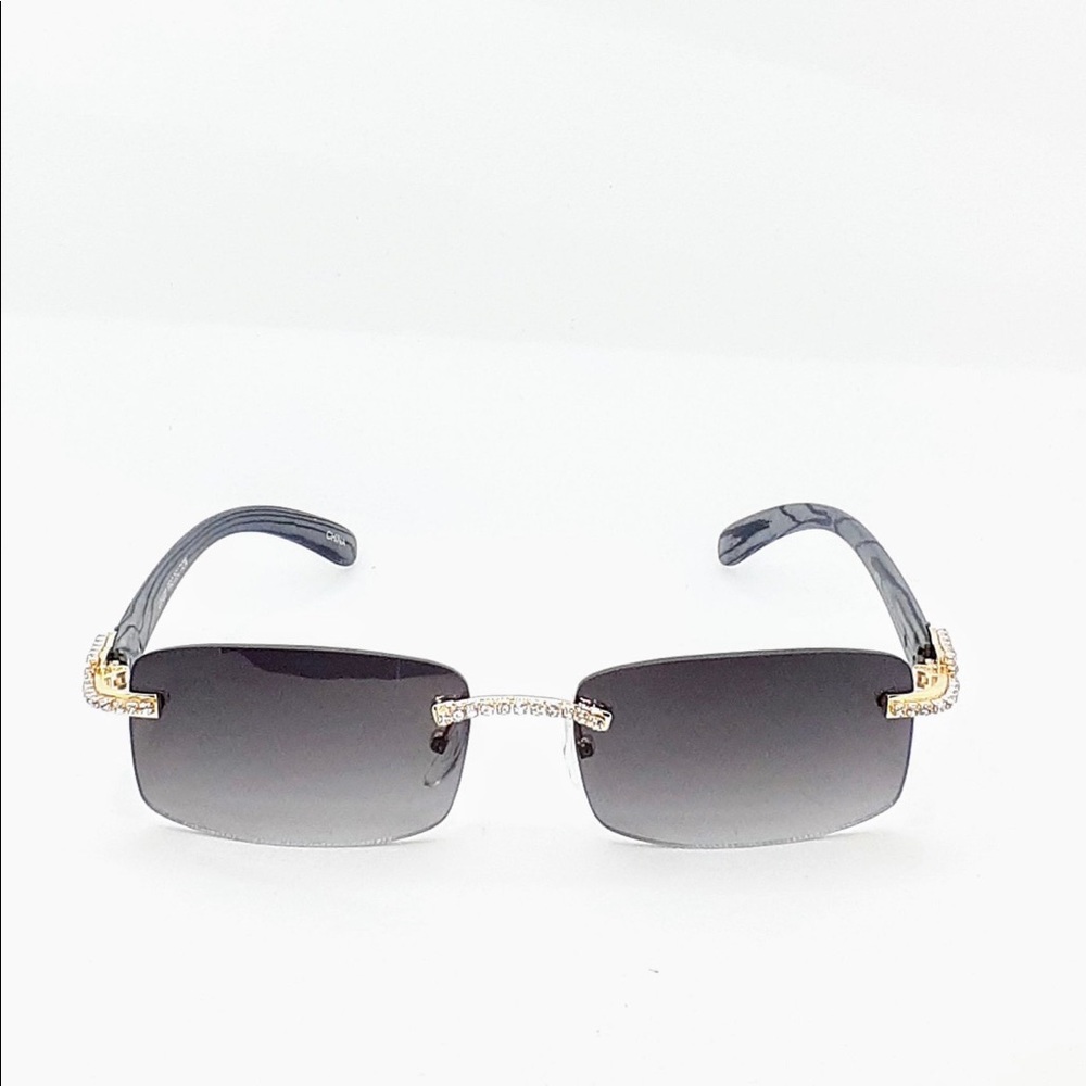 Buffalo horn style glasses